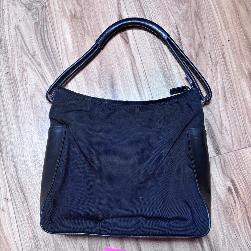 GUCCI Black Nylon Shoulder Bag 🖤🖤